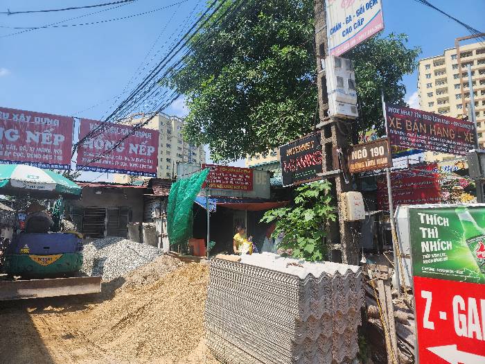 Bán nhà Lĩnh Nam - diện tích 230m2 1 tầng - Mặt phố - giá 7 tỷ