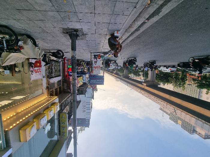 Bán nhà Nguyễn Trãi - diện tích 54m2 4 tầng - Mặt phố kinh doanh nhộn nhịp - giá 11 tỷ