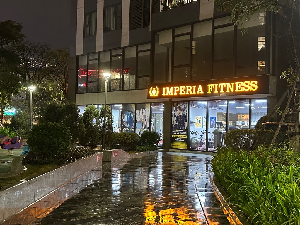 Bán nhà Minh Khai - diện tích 84m2 1 tầng - Lô góc 3 mặt - giá 10 tỷ