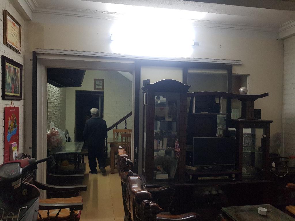 Bán nhà Định Công Hạ - diện tích 60m2 2 tầng - Ngõ ô tô, kinh doanh đỉnh - giá 5 tỷ