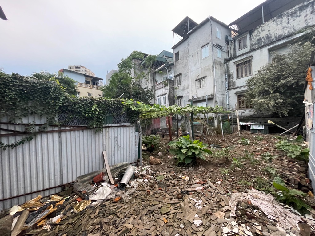 Bán nhà Trương Định - diện tích 112m2 1 tầng - Mảnh đất hiếm - giá 1,3 tỷ