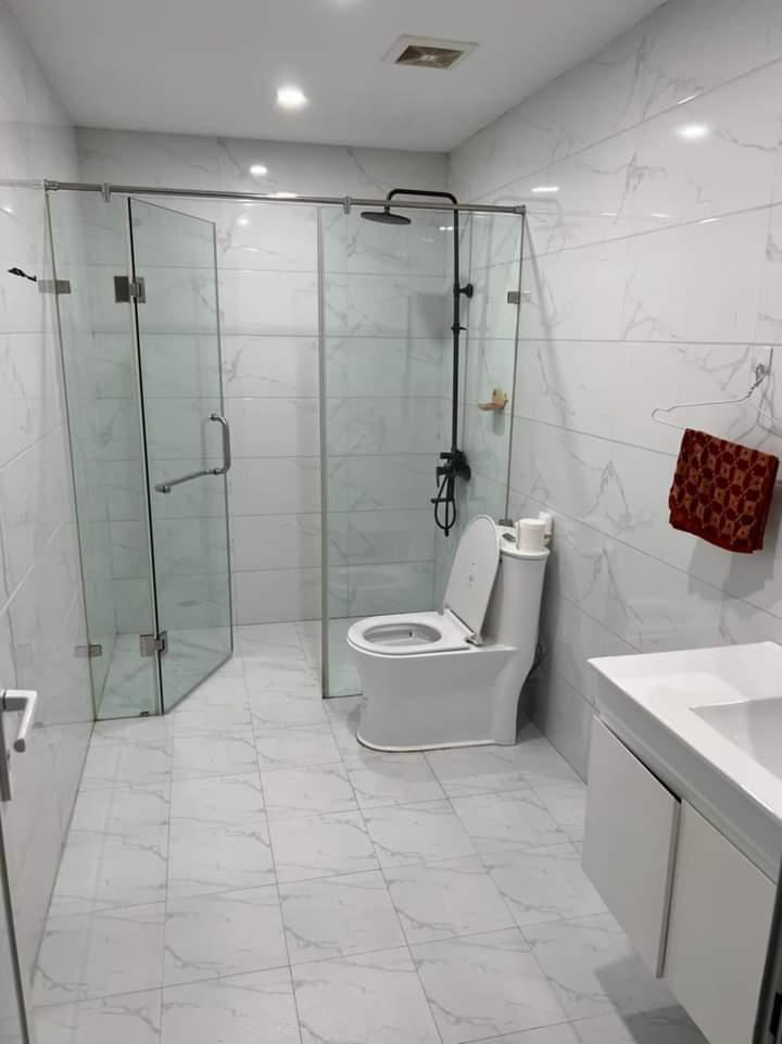 Bán nhà 275 Nguyễn Trãi - diện tích 92m2 5 tầng - Gian hàng số 13 - giá 5 tỷ