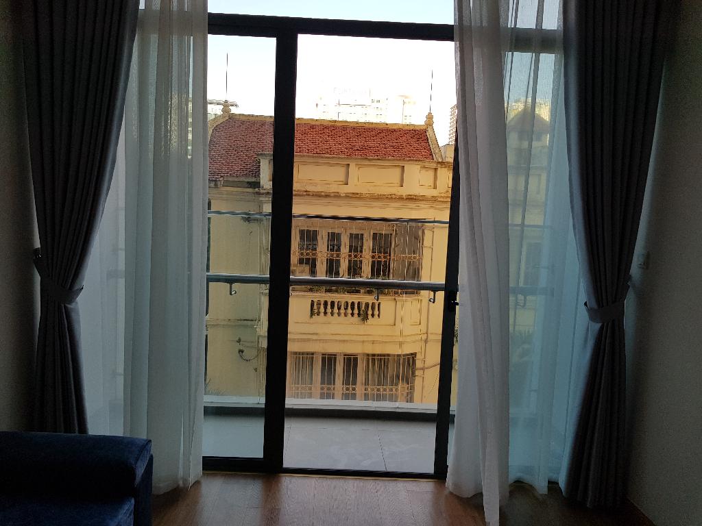 Bán nhà Láng Hạ - diện tích 55m2 19 tầng - view hồ công viên - giá 7,6 tỷ