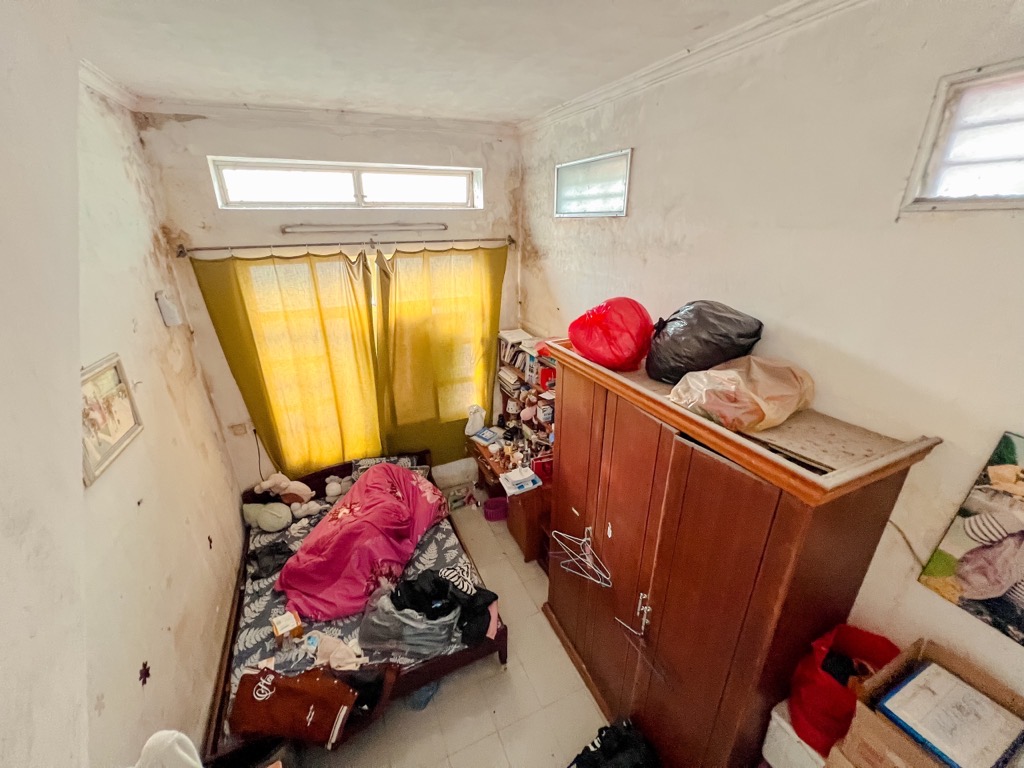 Bán nhà Đê La Thành - diện tích 42.4m2 2 tầng - ô tô đỗ cửa - giá 12,5 tỷ