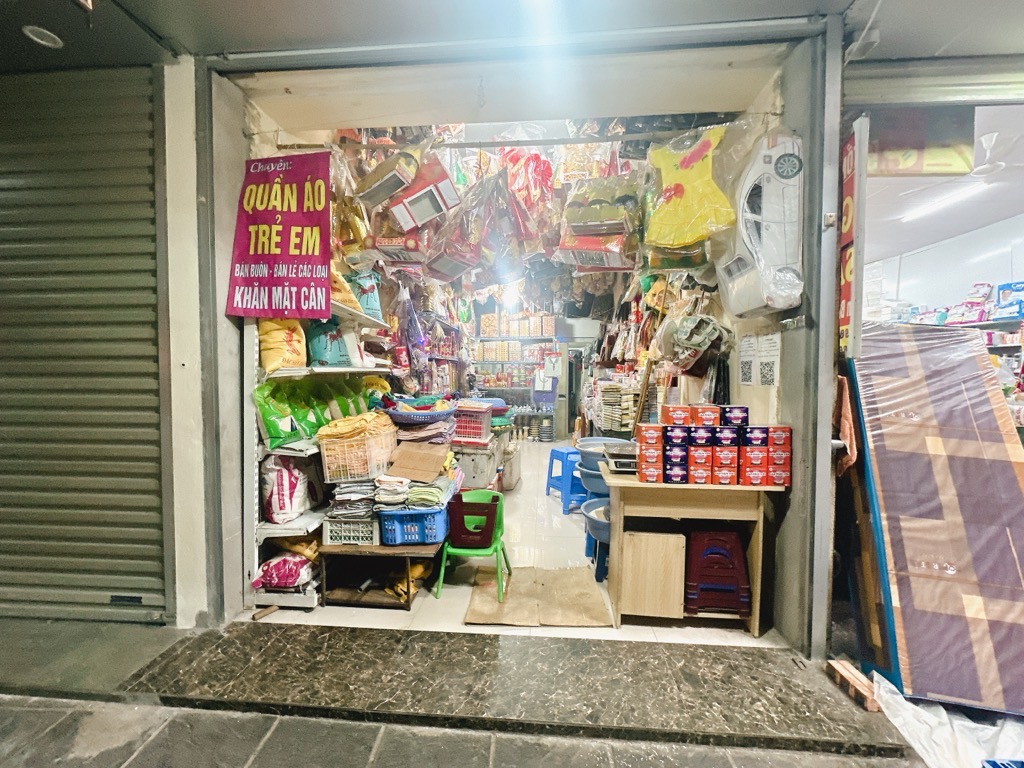 Bán nhà Đại La - diện tích 36m2 1 tầng - Mặt phố kinh doanh sầm uất - giá 9,3 tỷ