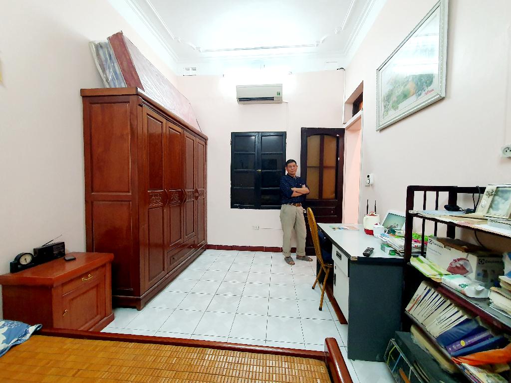 Bán nhà Minh Khai - diện tích 55m2 4 tầng - Lô góc, ô tô đỗ cửa - giá 12,5 tỷ