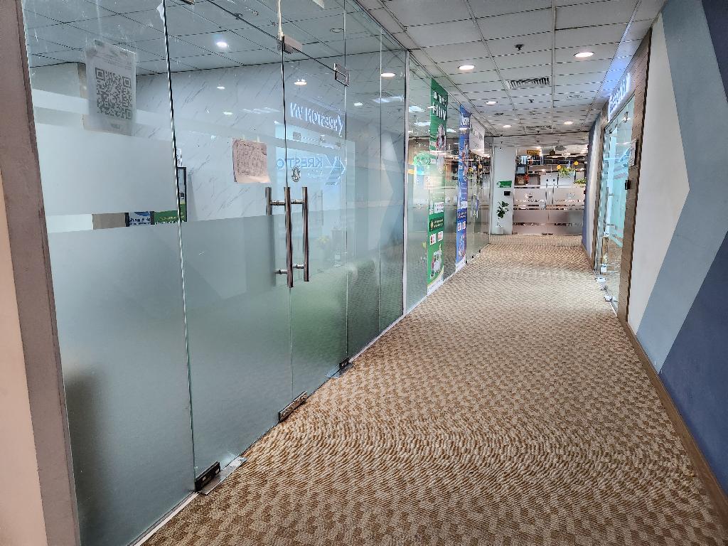 Bán nhà Nguyễn Trãi - diện tích 122.1m2 1 tầng - Sàn thương mại siêu VIP - giá 18 tỷ