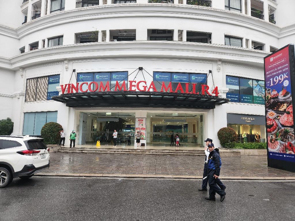 Bán nhà Nguyễn Trãi - diện tích 122.1m2 1 tầng - Sàn thương mại siêu VIP - giá 18 tỷ