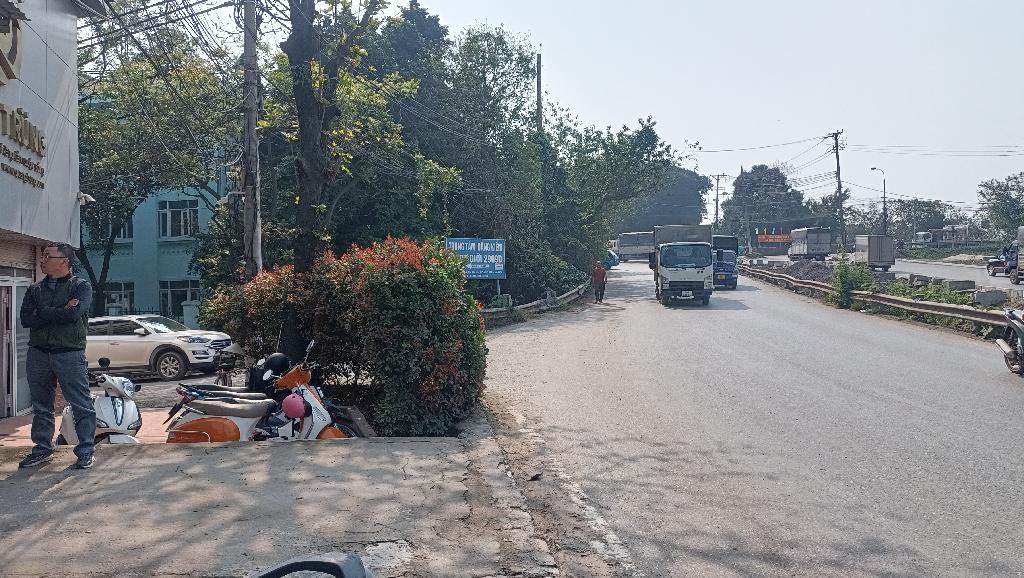 Bán nhà Lĩnh Nam - diện tích 58m2 3 tầng - Mặt phố mới, vỉa hè rộng - giá 10 tỷ