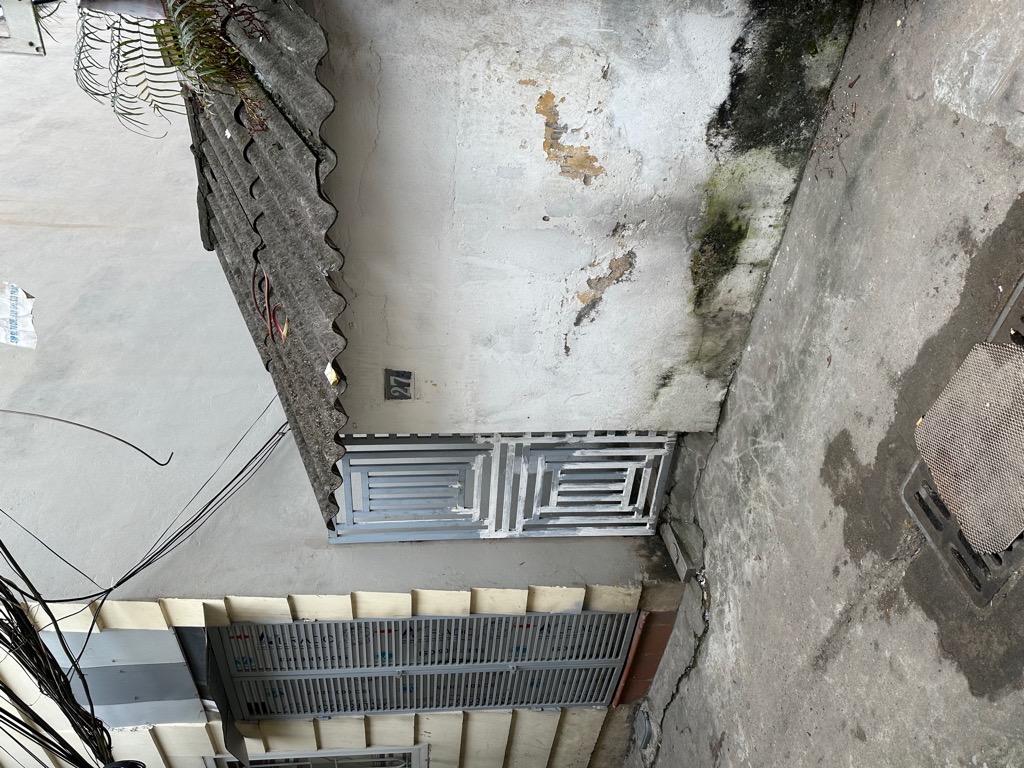 Bán nhà trong ngõ Ngô Gia Tự 54,4m2 x 1 tầng, Q. Long Biên – Giá 9,66 tỷ