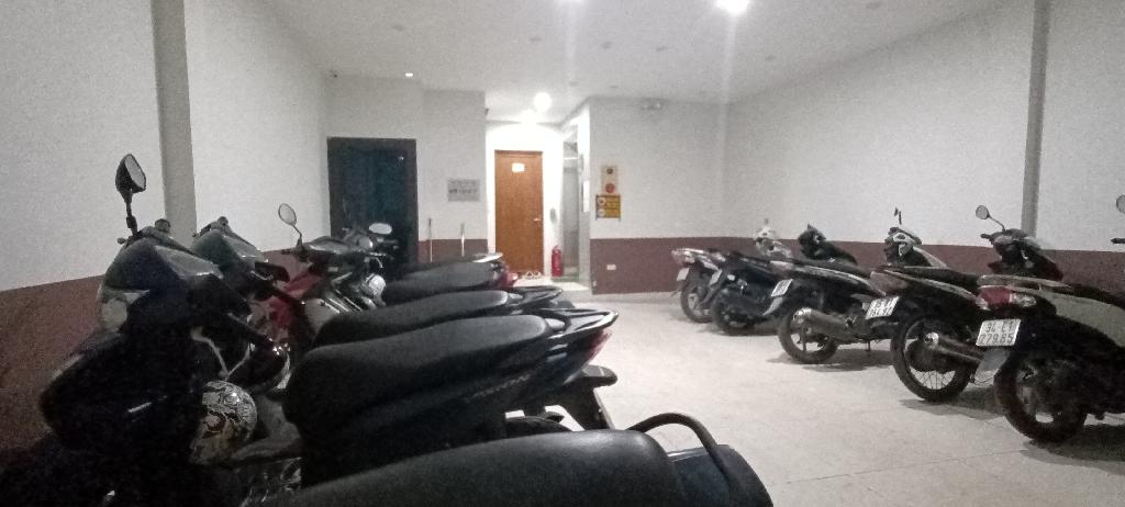 Bán nhà Ngõ Trại Cá - diện tích 90m2 7 tầng - Thang máy - giá 13,2 tỷ