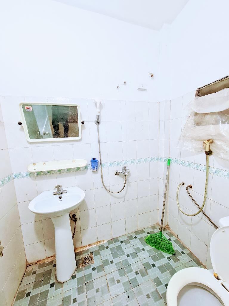 Bán nhà Chùa Bộc - diện tích 24m2 5 tầng - Lô góc 2 mặt thoáng - giá 12,5 tỷ