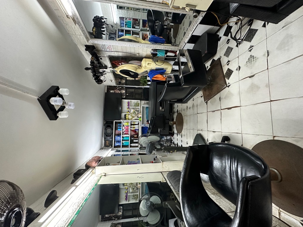 Bán nhà Mai Hắc Đế - diện tích 47m2 3 tầng - nhà trong ngõ, cách mặt phố 3 bước chân - giá 7 tỷ