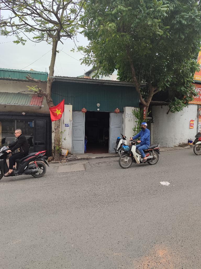 Bán nhà Vĩnh Hưng - diện tích 195m2 1 tầng - Mặt phố kinh doanh - giá 20 tỷ