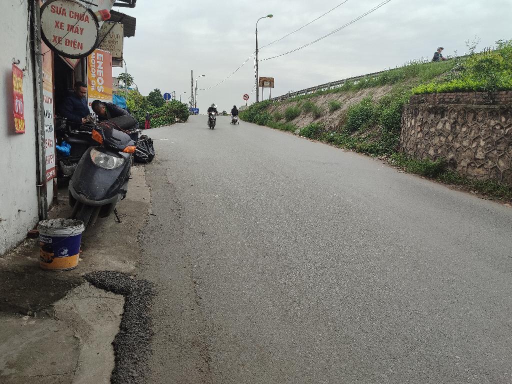 Bán nhà Vĩnh Hưng - diện tích 195m2 1 tầng - Mặt phố kinh doanh - giá 20 tỷ