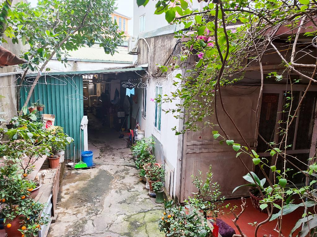 Bán nhà Vĩnh Hưng - diện tích 195m2 1 tầng - Mặt phố kinh doanh - giá 20 tỷ