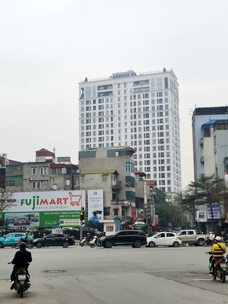 Bán nhà Thái Thịnh - diện tích 37m2 4 tầng - Mặt phố - giá 14,8 tỷ