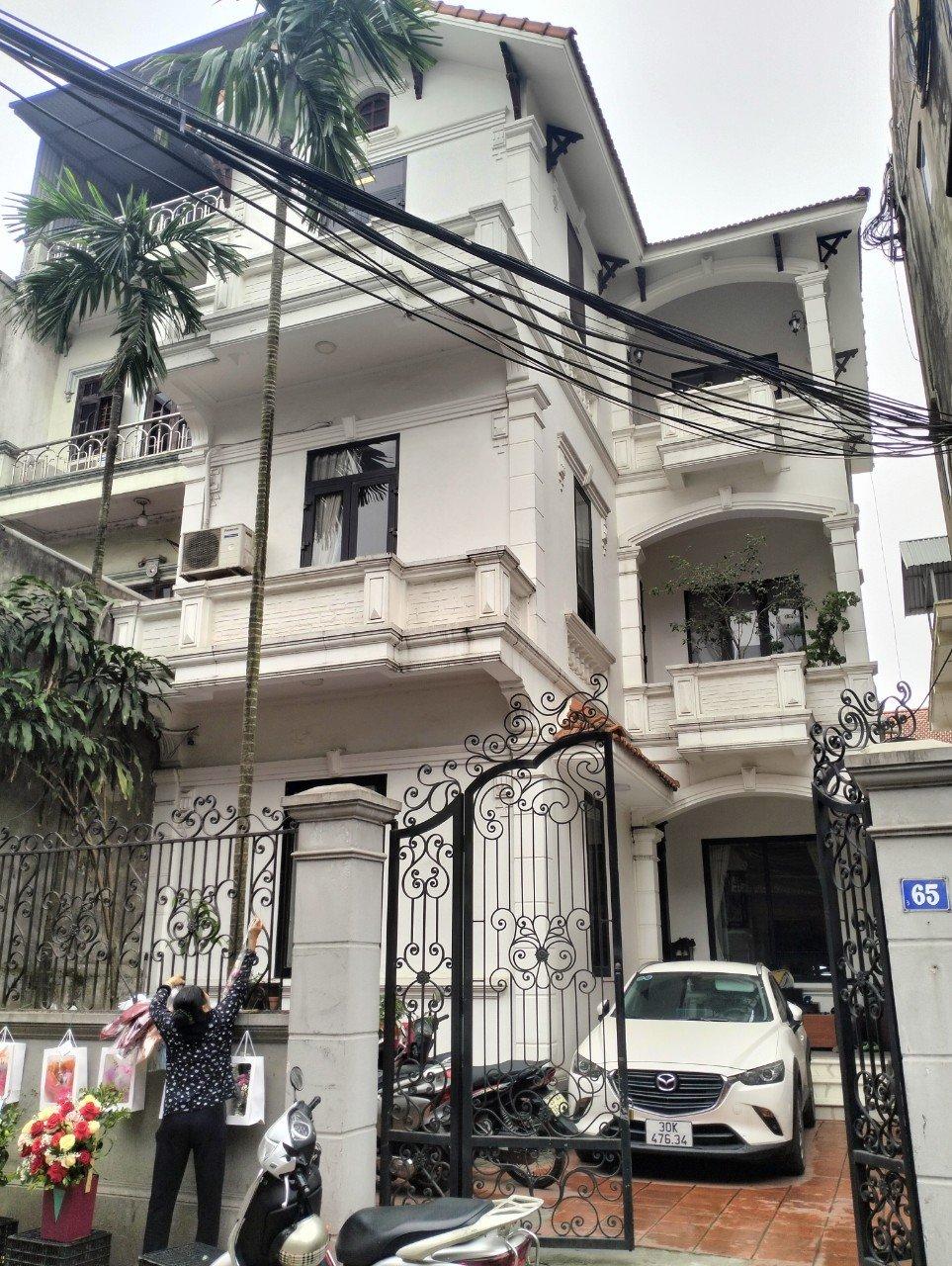 Bán nhà Thanh Đàm - diện tích 130m2 3 tầng - Biệt thự trắng - giá 19,6 tỷ