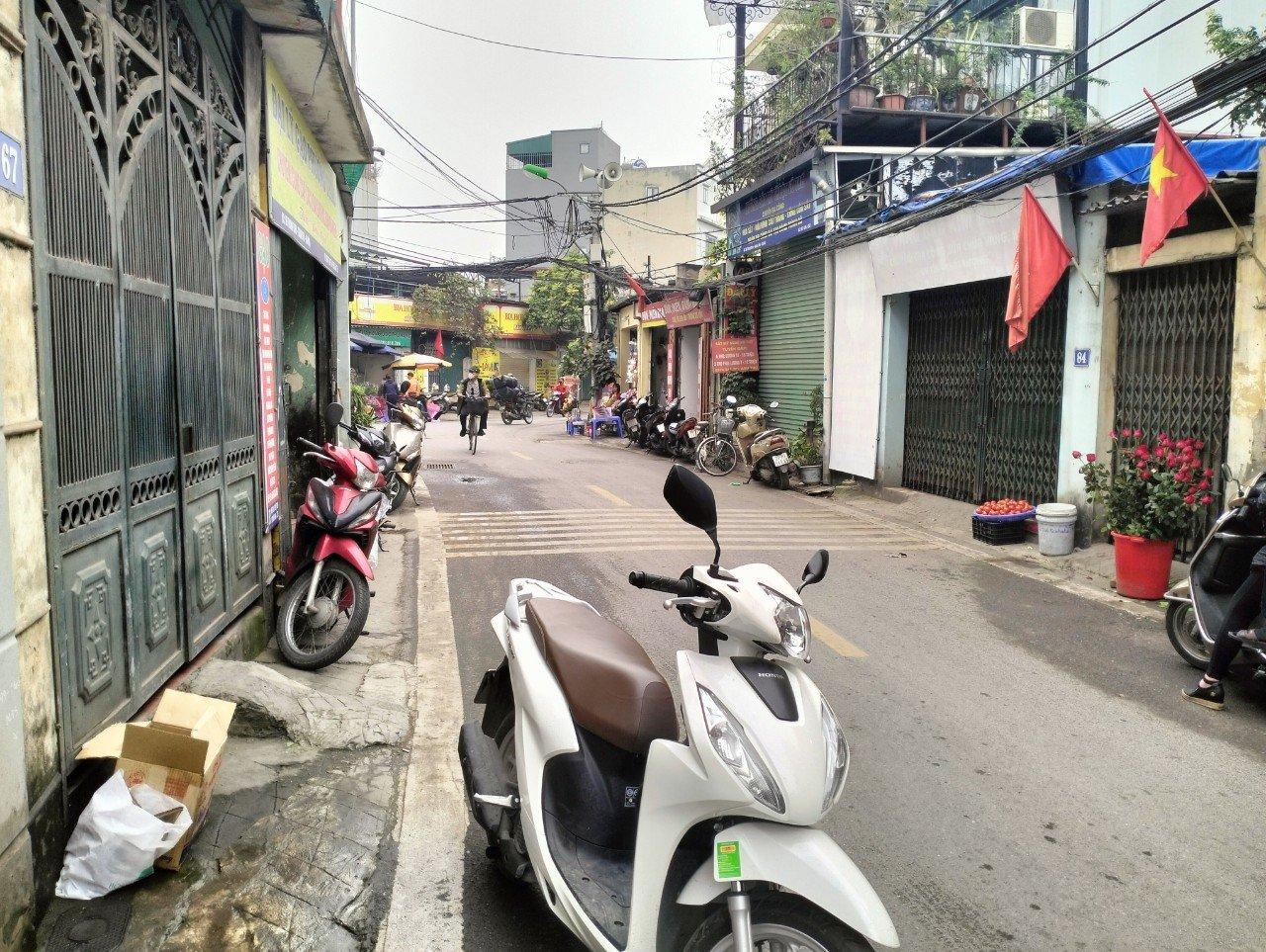 Bán nhà Thanh Đàm - diện tích 130m2 3 tầng - Biệt thự trắng - giá 19,6 tỷ