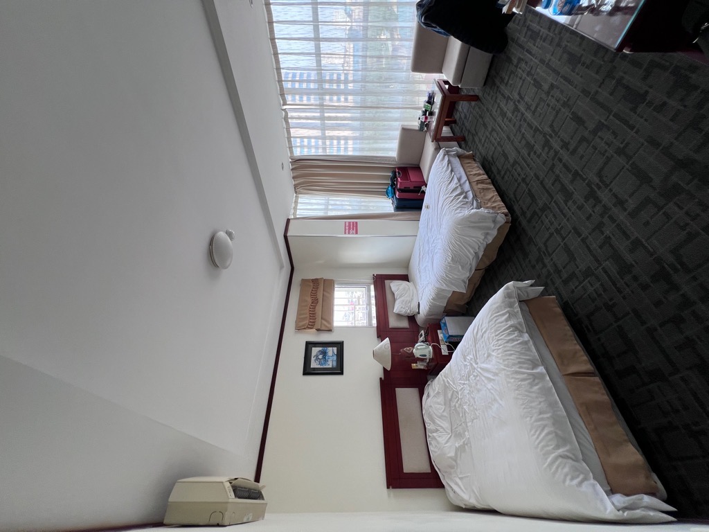 Bán nhà Phương Mai - diện tích 43m2 10 tầng - Lô góc, khách sạn 3 sao - giá 24,5 tỷ