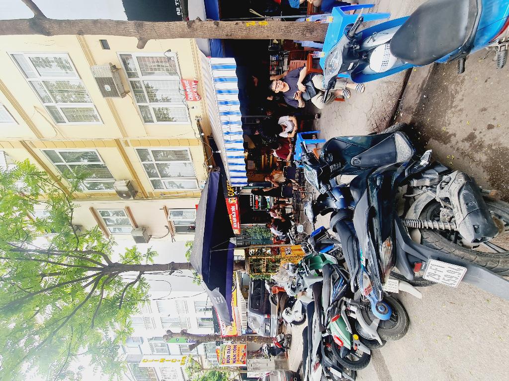 Bán nhà Trung Phụng - diện tích 17m2 4 tầng - lô góc mặt phố - giá 11 tỷ