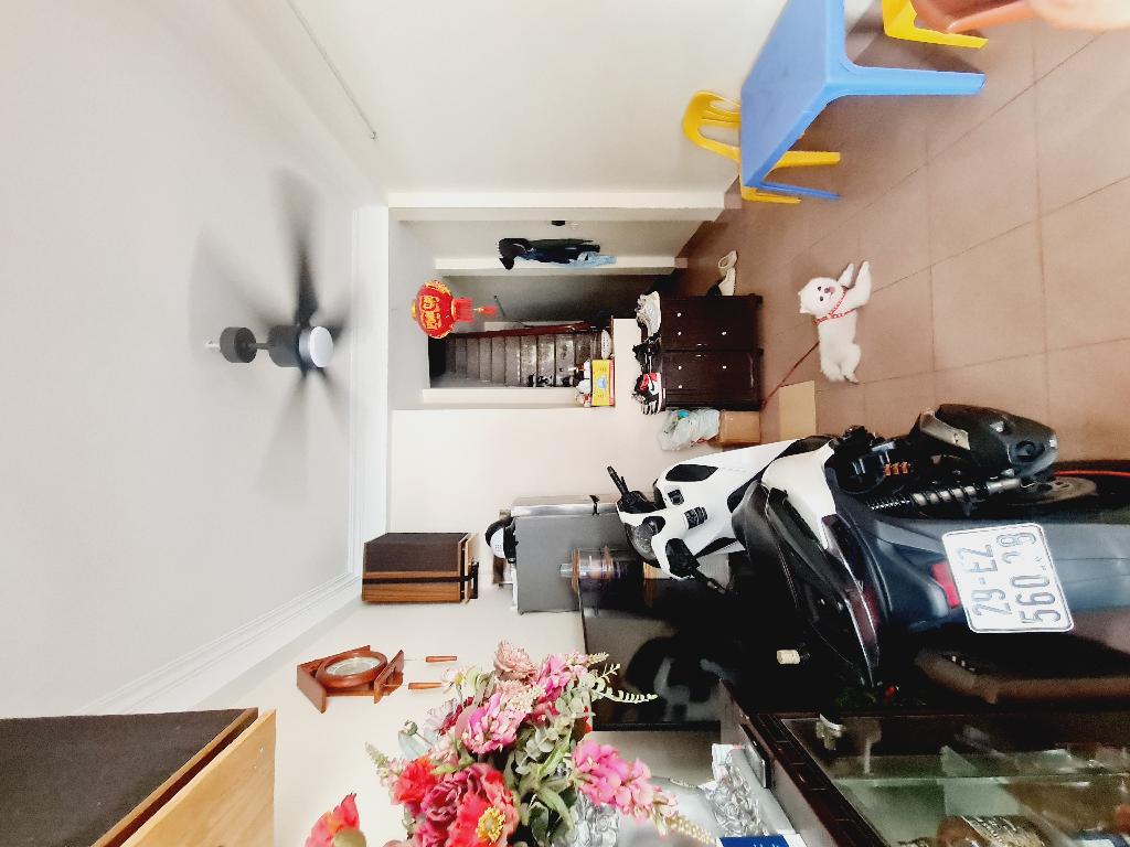 Bán nhà Trung Phụng - diện tích 17m2 4 tầng - lô góc mặt phố - giá 11 tỷ