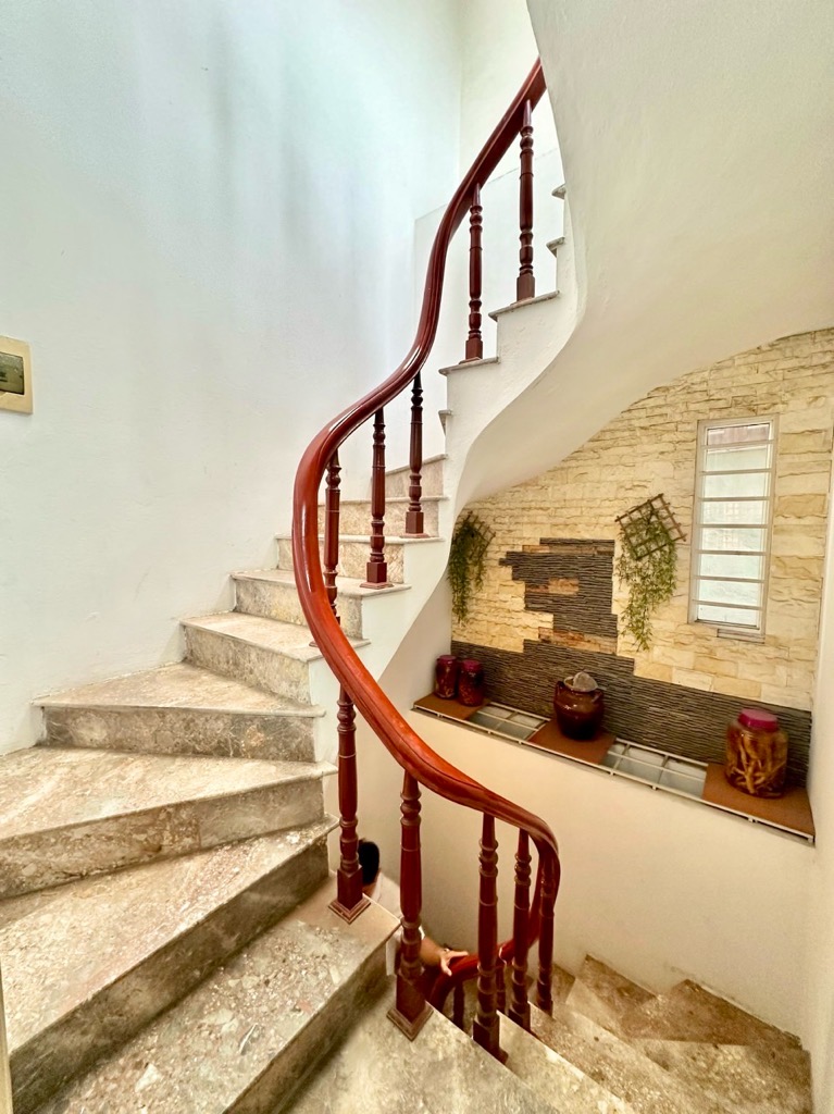 Bán nhà Thanh Lân - diện tích 20m2 4 tầng - MẶT PHỐ KINH DOANH SẦM UẤT - giá 4,5 tỷ