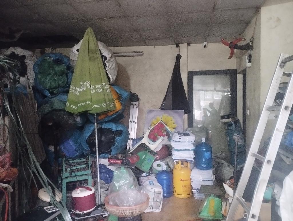 Bán nhà Tạ Quang Bửu - diện tích 37,5m2 2 tầng - ngõ ô tô tránh - giá 4,5 tỷ