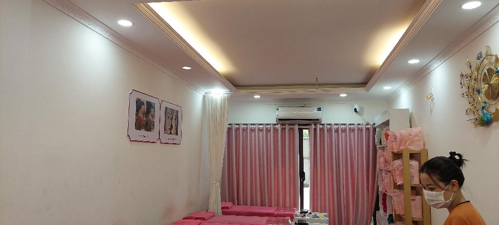 Bán nhà Trương Định - diện tích 43.1m2 6 tầng - Thang máy, vỉa hè rộng - giá 20 tỷ