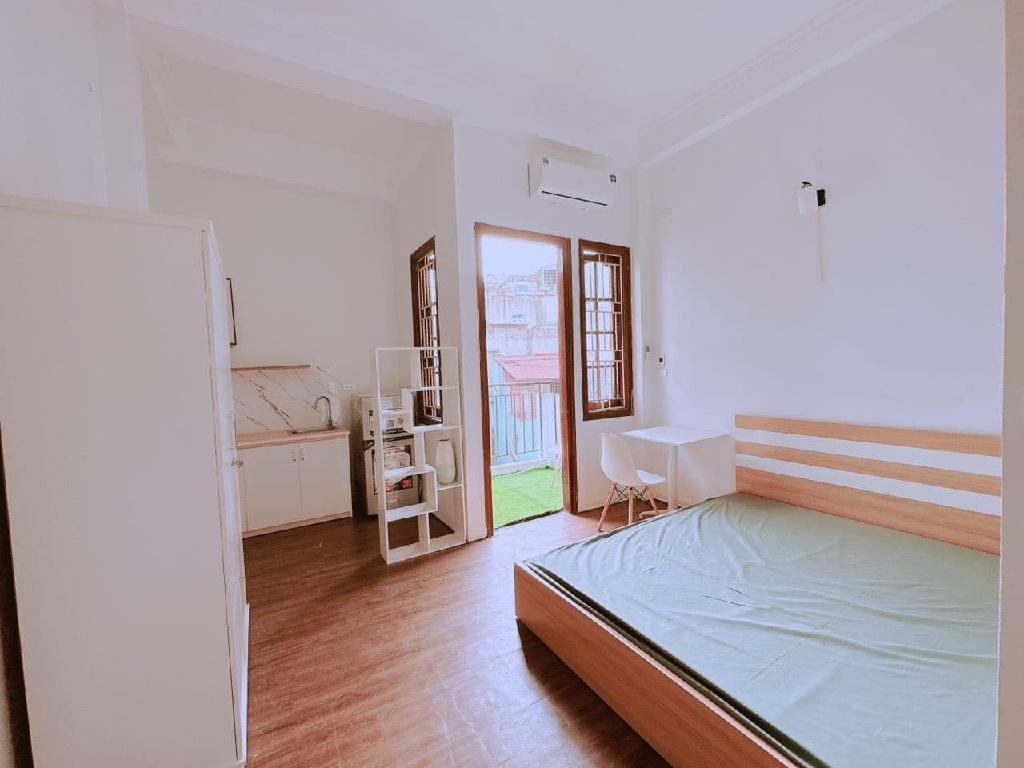 Bán nhà Hào Nam - diện tích 57,6m2 6 tầng - Ngõ 3 gác vào tận cửa - giá 14 tỷ