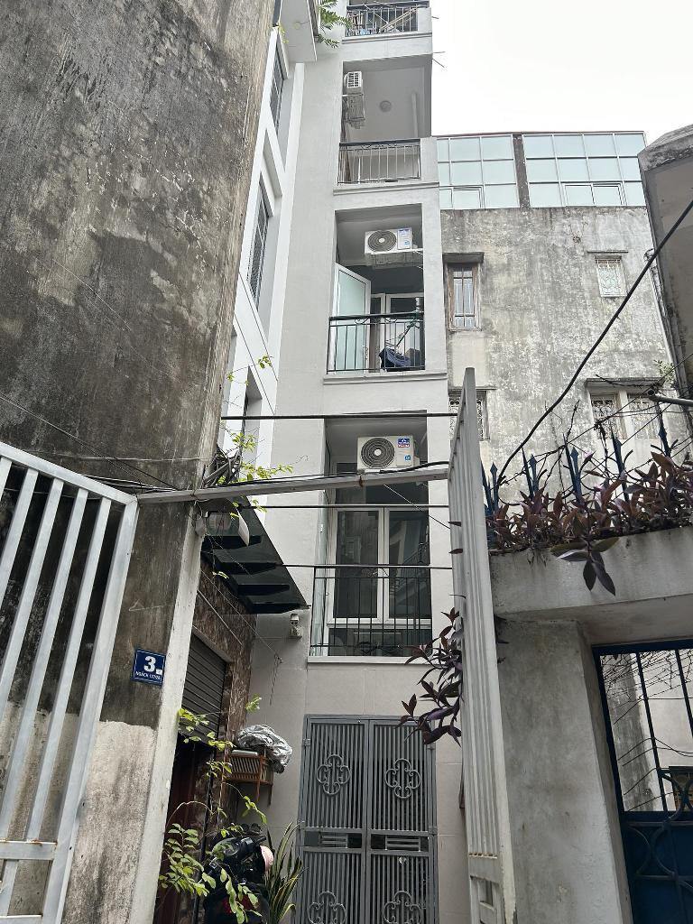 Bán nhà Hào Nam - diện tích 57,6m2 6 tầng - Ngõ 3 gác vào tận cửa - giá 14 tỷ