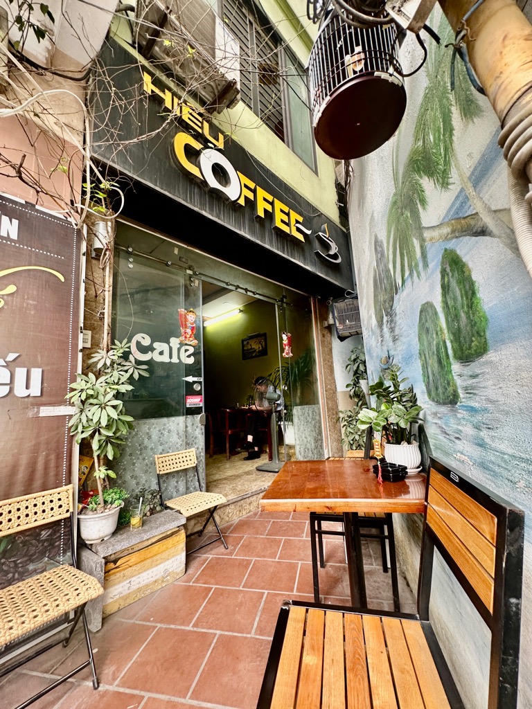 Bán nhà Tây Sơn - diện tích 26,6m2 6 tầng - Kinh doanh sầm uất - giá 14 tỷ