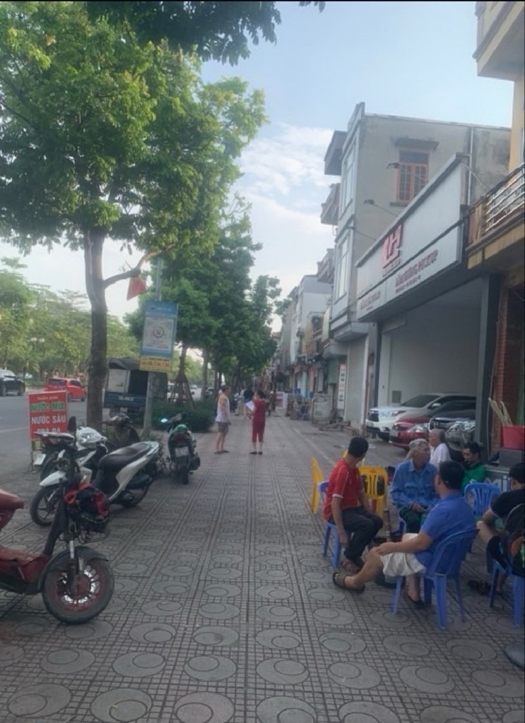 Bán nhà mặt phố Ngô Gia Tự 62,8m2 x 1 tầng, Q. Long Biên - Giá 16,8 tỷ - Ảnh 3