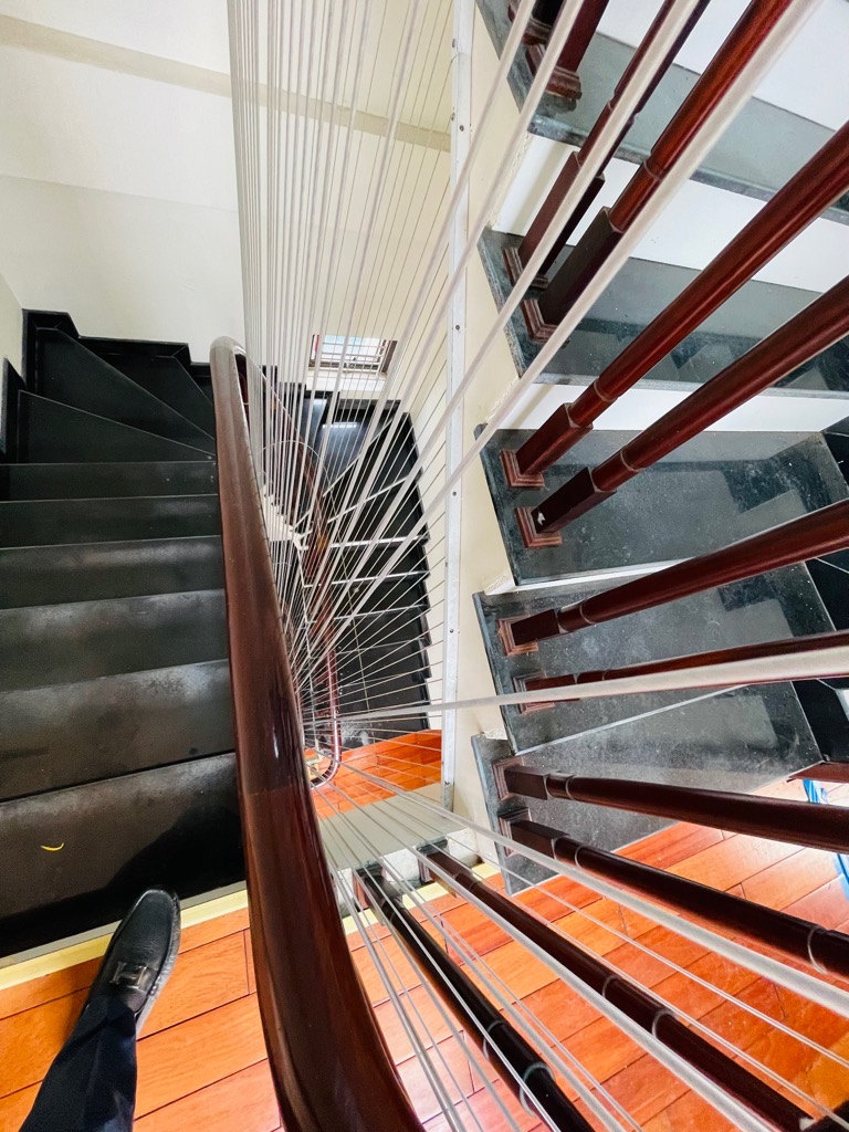 Bán nhà Trương Định - diện tích 66m2 7 tầng - Thang máy, ngõ ô tô tránh - giá 18 tỷ