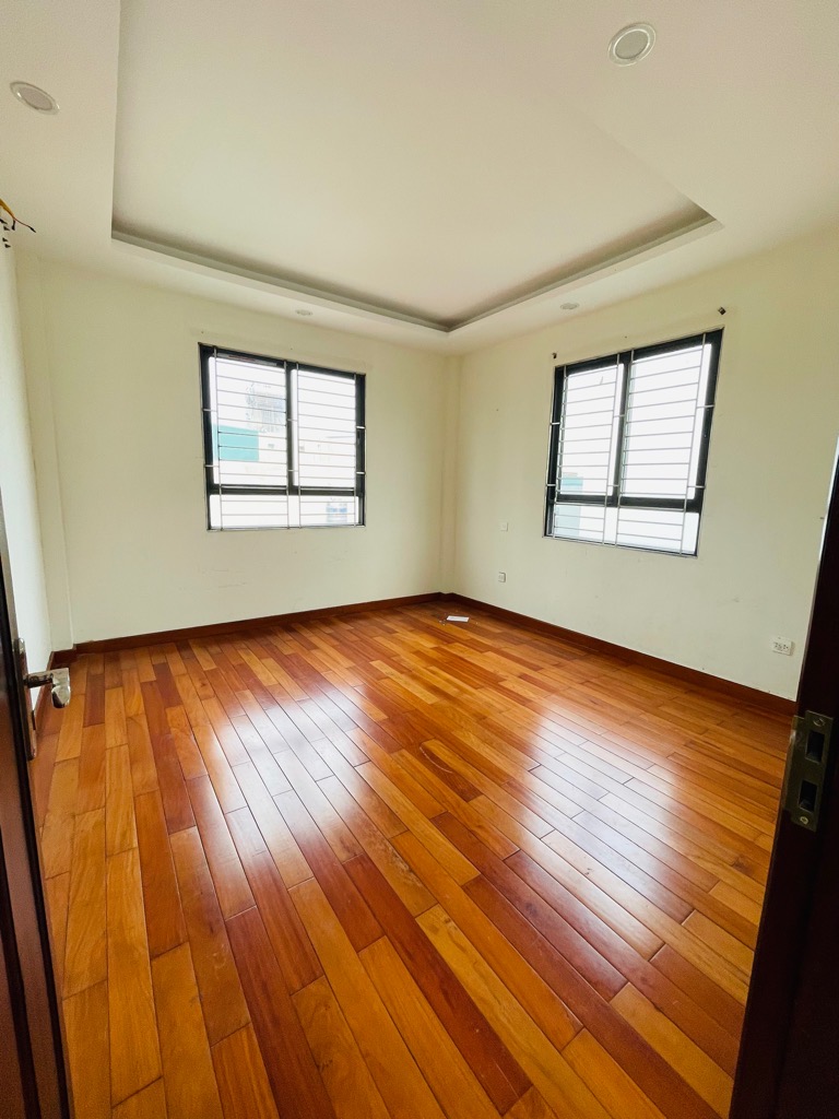 Bán nhà Trương Định - diện tích 66m2 7 tầng - Thang máy, ngõ ô tô tránh - giá 18 tỷ