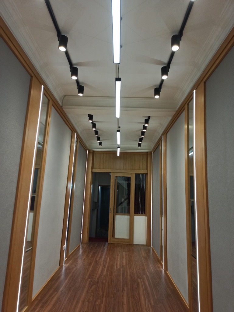 Bán nhà Láng - diện tích 33m2 3 tầng - MẶT PHỐ KINH DOANH - giá 16 tỷ