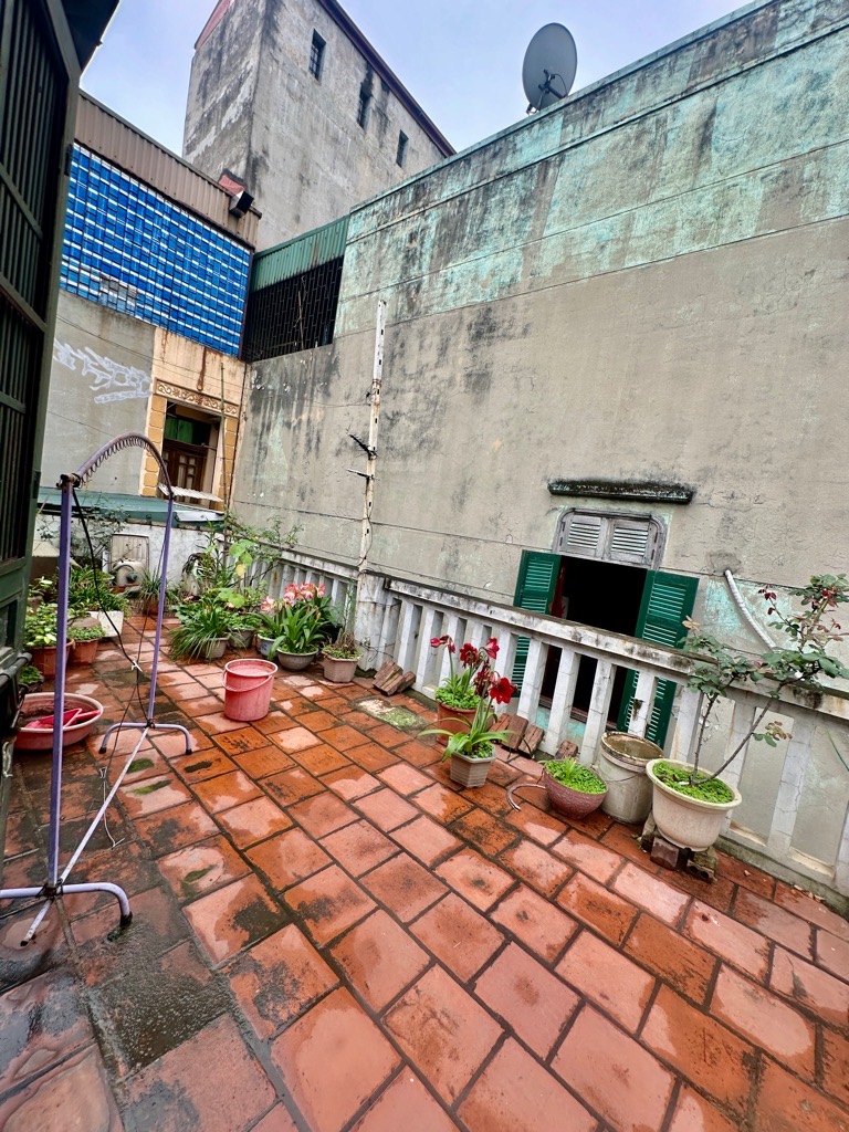 Bán nhà Thịnh Liệt - diện tích 50m2 3 tầng - Lô góc, gần phố - giá 8,5 tỷ