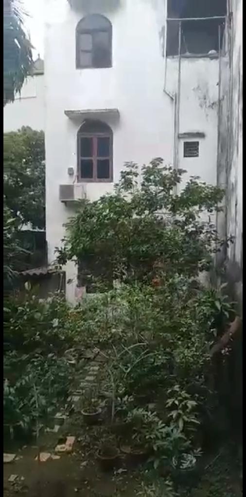 Bán nhà Chính Kinh - diện tích 90m2 2 tầng - Nhà chưa cấp sổ, có thể làm được sổ - giá 9,6 tỷ