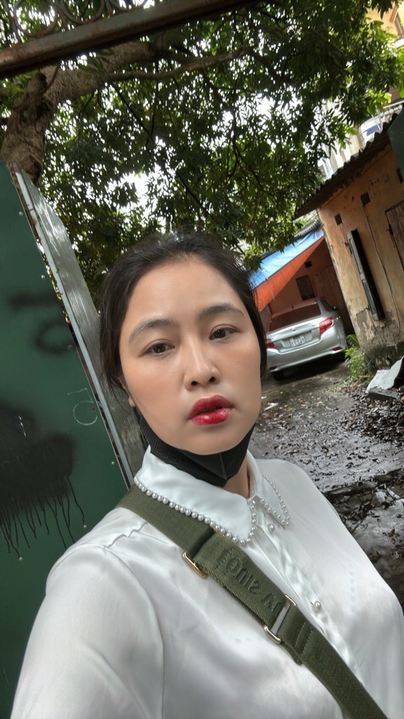 Bán nhà Nguyễn Khoái - diện tích 30m2 5 tầng - Ô tô dừng đỗ - giá 5 tỷ