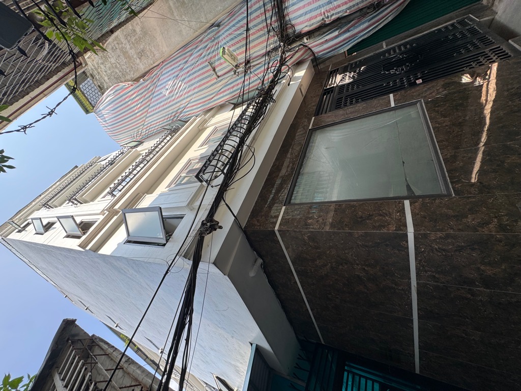 Bán nhà Lạc Trung - diện tích 60m2 6 tầng - Khu phân lô ô tô tránh - giá 16,2 tỷ