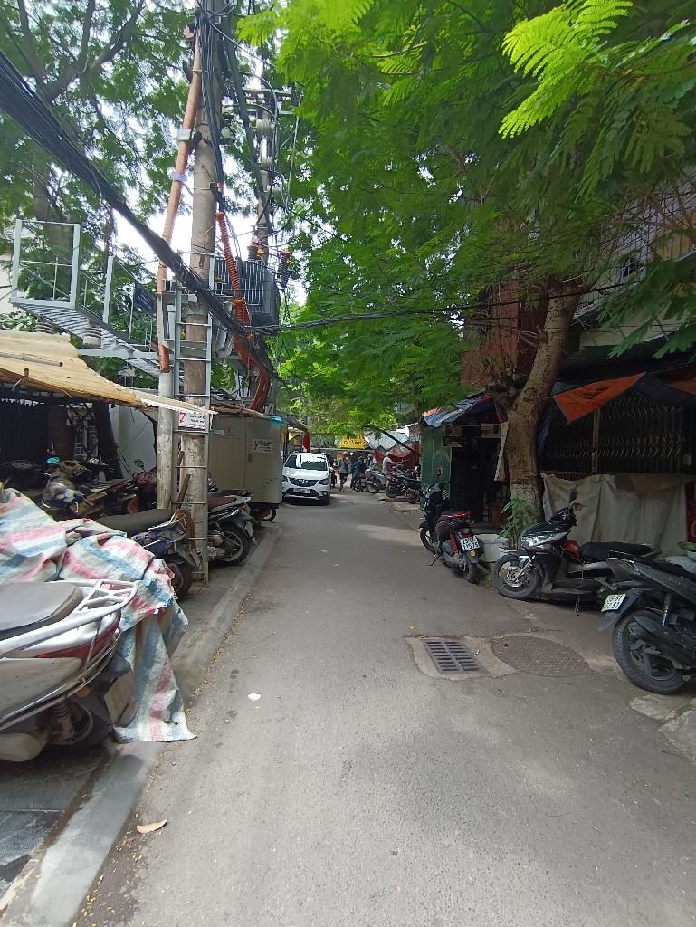 Bán nhà Khuất Duy Tiến - diện tích 90m2 1 tầng - Nhà mặt phố, ngõ thông ô tô tránh - giá 8,25 tỷ