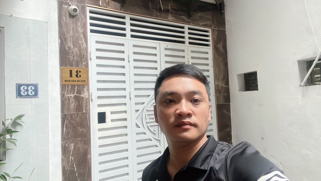 Bán nhà Hào Nam - diện tích 111m2 8 tầng - Căn hộ dịch vụ đẹp nhất phố - giá 23 tỷ