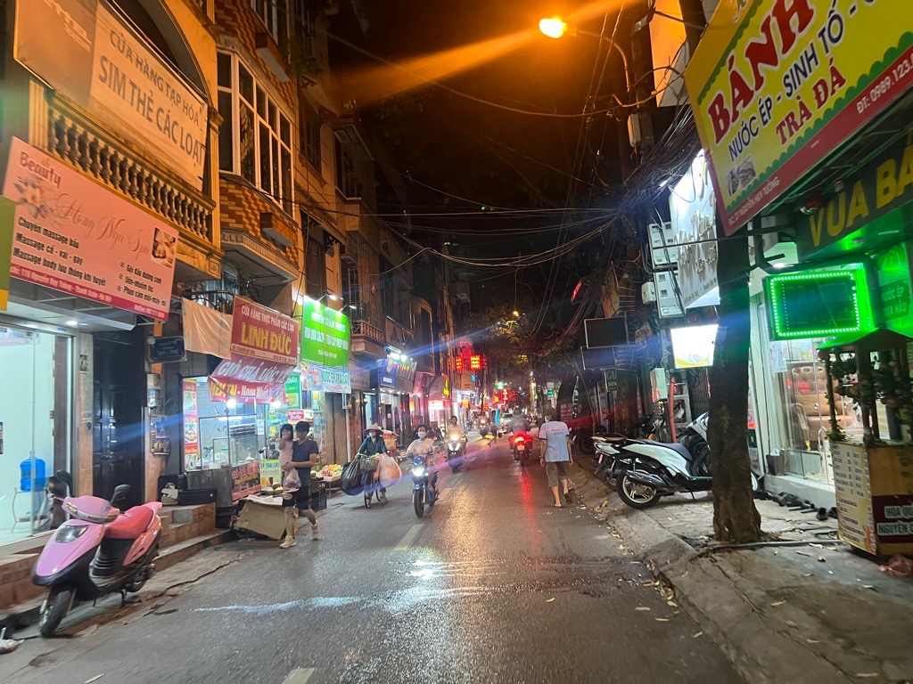 Bán nhà Nguyễn Huy Tưởng - diện tích 24m2 6 tầng - HIẾM MẶT PHỐ - giá 4,1 tỷ