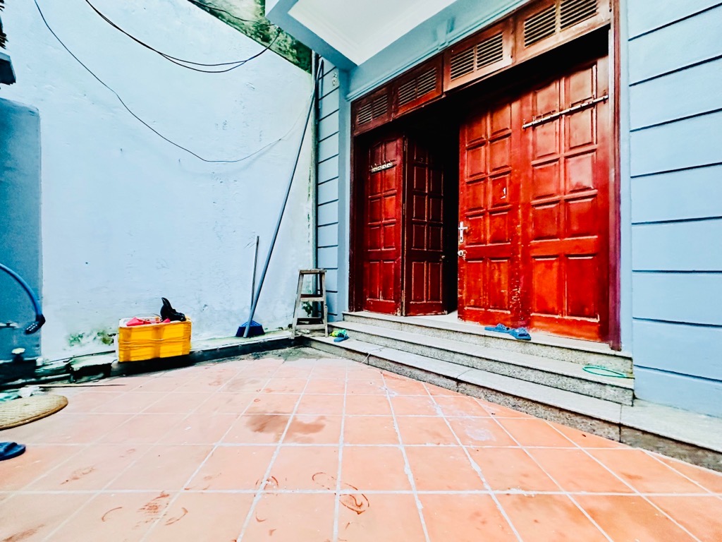 Bán nhà Tân Khai - diện tích 64m2 3 tầng - MẶT NGÕ - BA GÁC ĐỖ CỬA - giá 9,3 tỷ