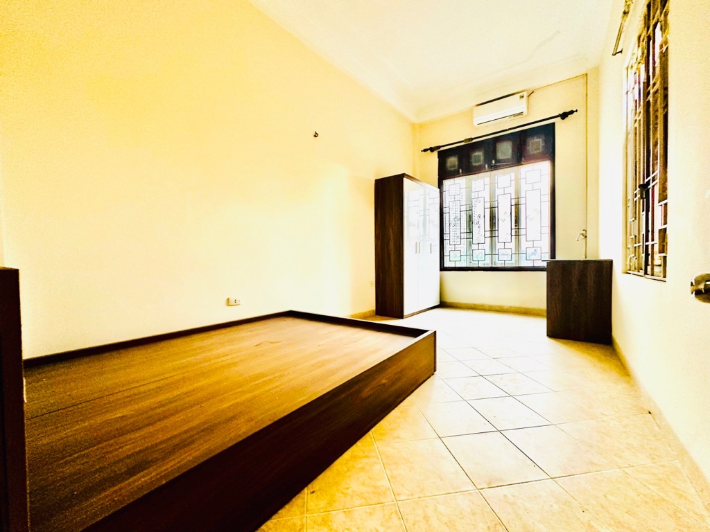 Bán nhà Tân Khai - diện tích 64m2 3 tầng - MẶT NGÕ - BA GÁC ĐỖ CỬA - giá 9,3 tỷ