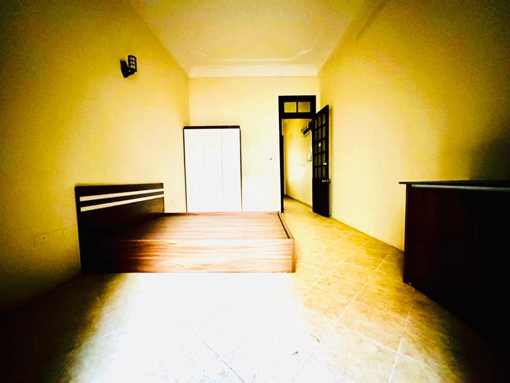 Bán nhà Tân Khai - diện tích 64m2 3 tầng - MẶT NGÕ - BA GÁC ĐỖ CỬA - giá 9,3 tỷ