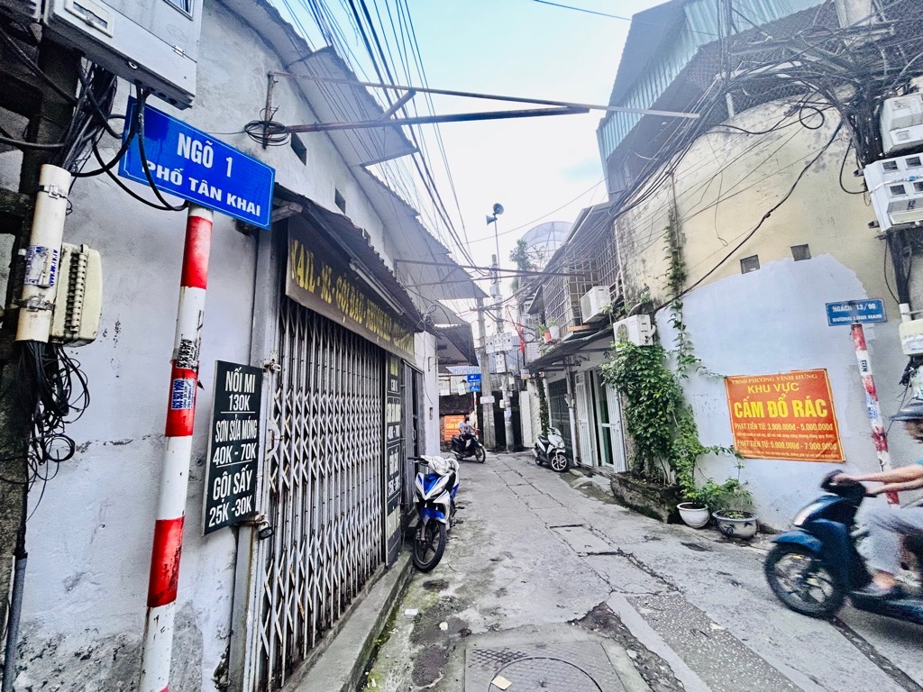 Bán nhà Tân Khai - diện tích 64m2 3 tầng - MẶT NGÕ - BA GÁC ĐỖ CỬA - giá 9,3 tỷ