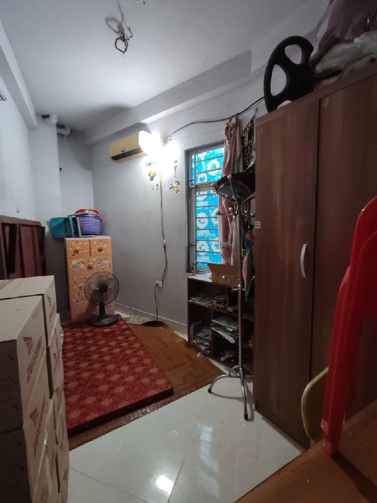 Bán nhà Định Công hạ - diện tích 24m2 5 tầng - Lô góc, 1 mặt phố, 1 mặt ngõ ô tô - giá 3,2 tỷ