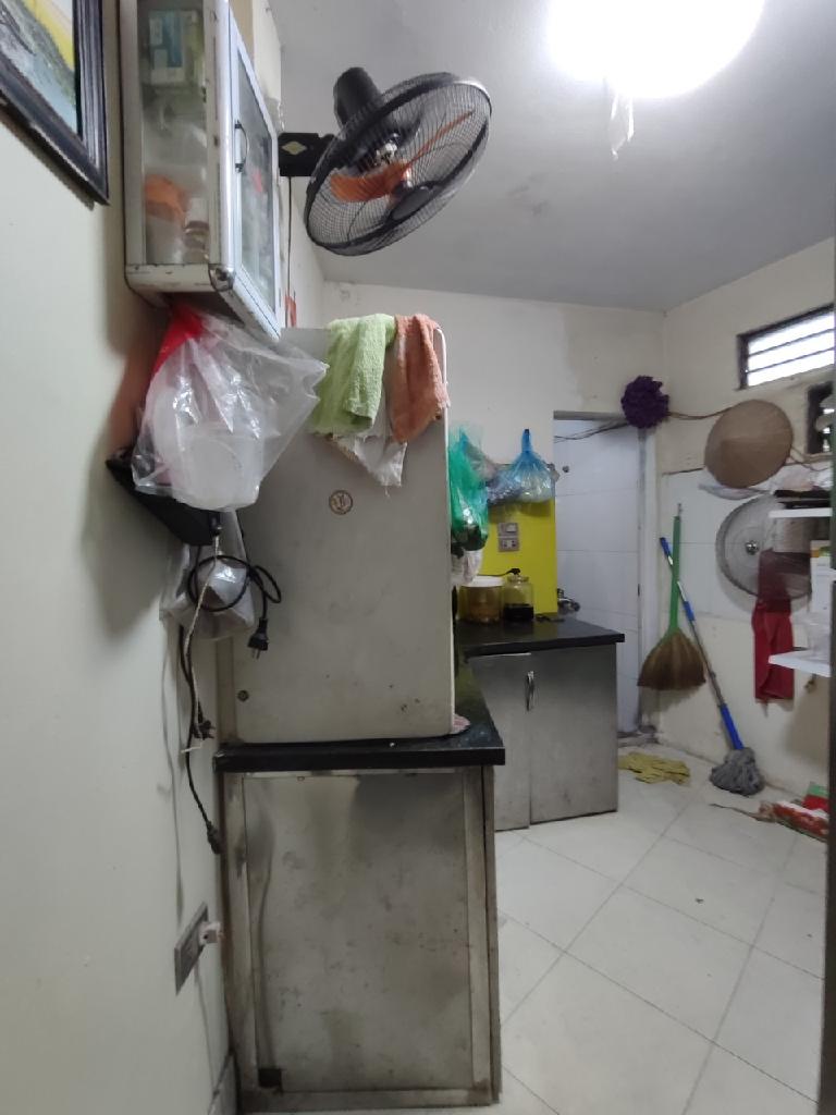 Bán nhà Định Công hạ - diện tích 24m2 5 tầng - Lô góc, 1 mặt phố, 1 mặt ngõ ô tô - giá 3,2 tỷ