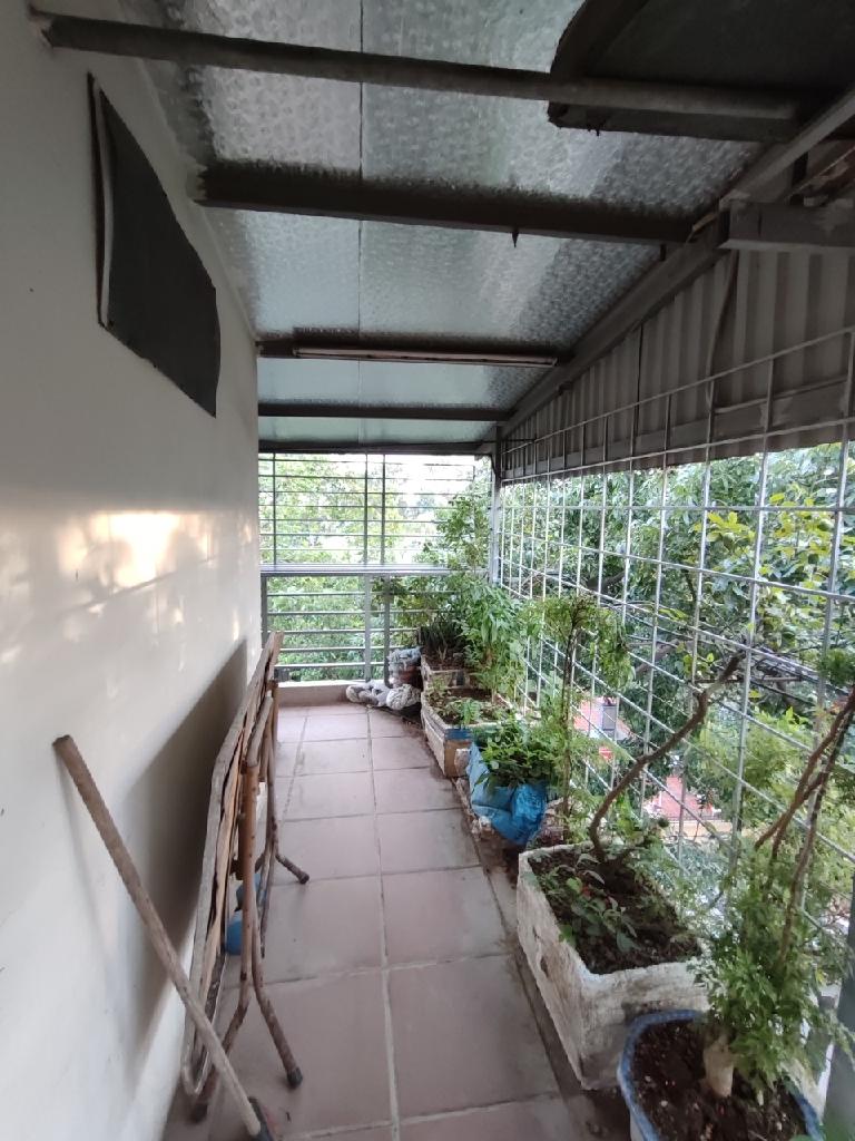 Bán nhà Định Công hạ - diện tích 24m2 5 tầng - Lô góc, 1 mặt phố, 1 mặt ngõ ô tô - giá 3,2 tỷ